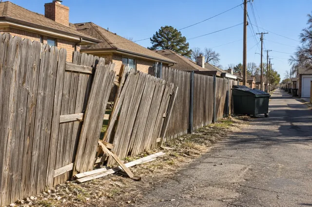 Fence Repair